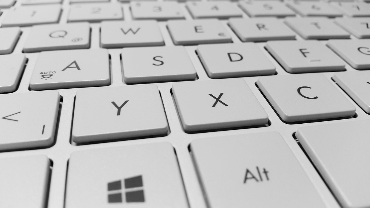 Laptop Hinge Problems